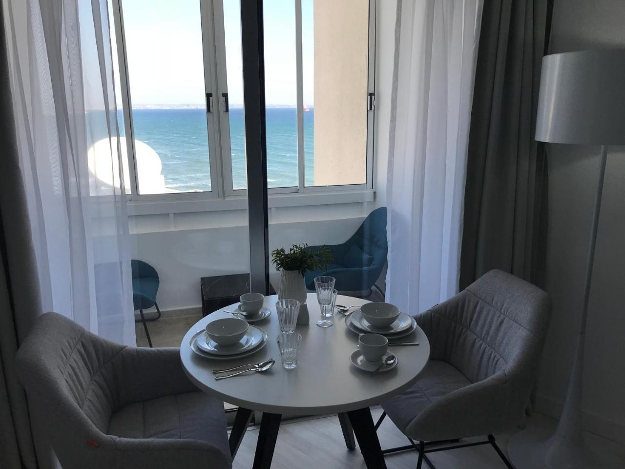 Sea View Holiday Apartment Larnaca Esterno foto